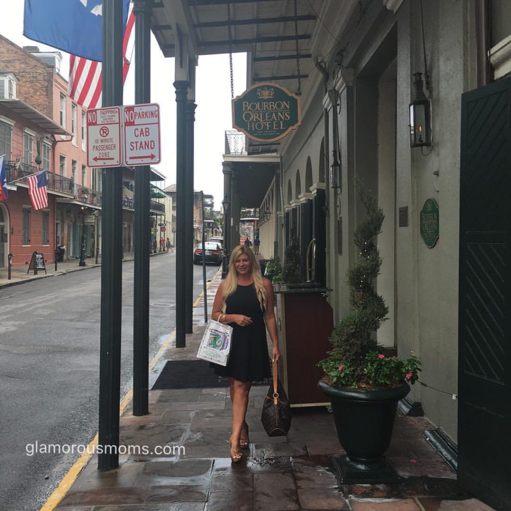 ShannonLazovski_BourbonHotel